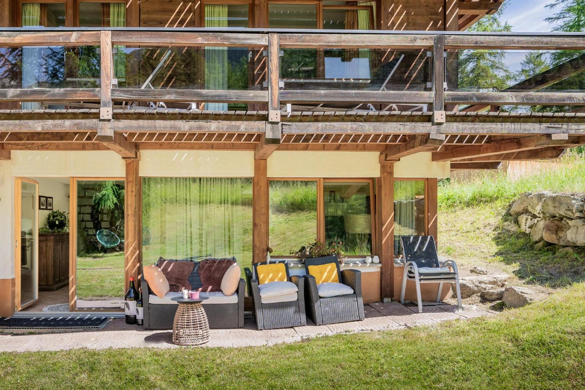 Duplex With Sauna And Garden In Apartment Zermatt