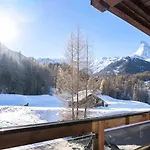 Duplex Apartment With Sauna And Garden In Zermatt